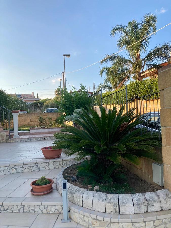 Villa Mara B&B Noto Exteriör bild