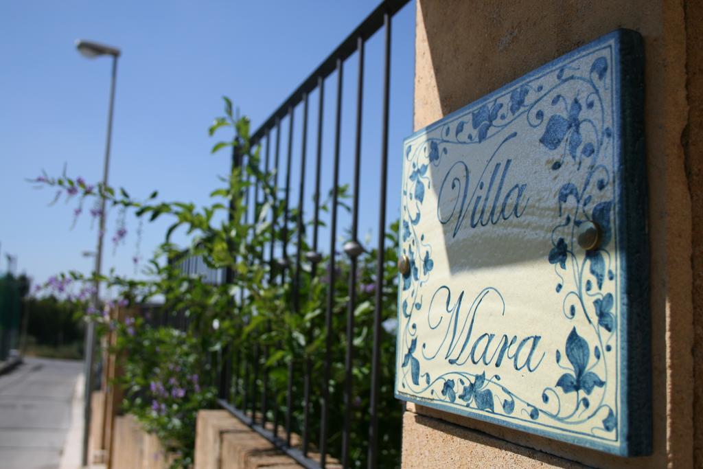 Villa Mara B&B Noto Exteriör bild